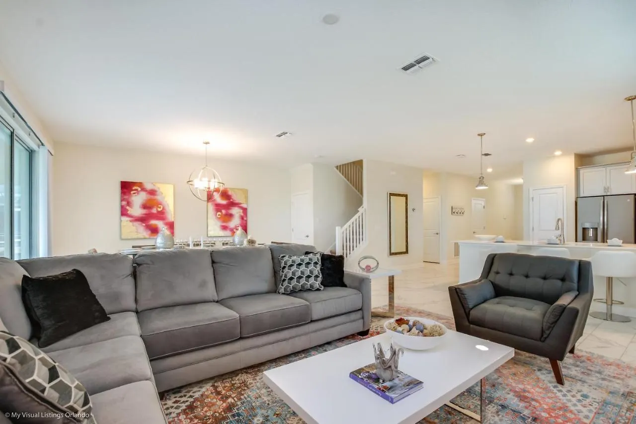 1501Mc Amazing Champions Gate 8 Bedroom 5 Bed Davenport