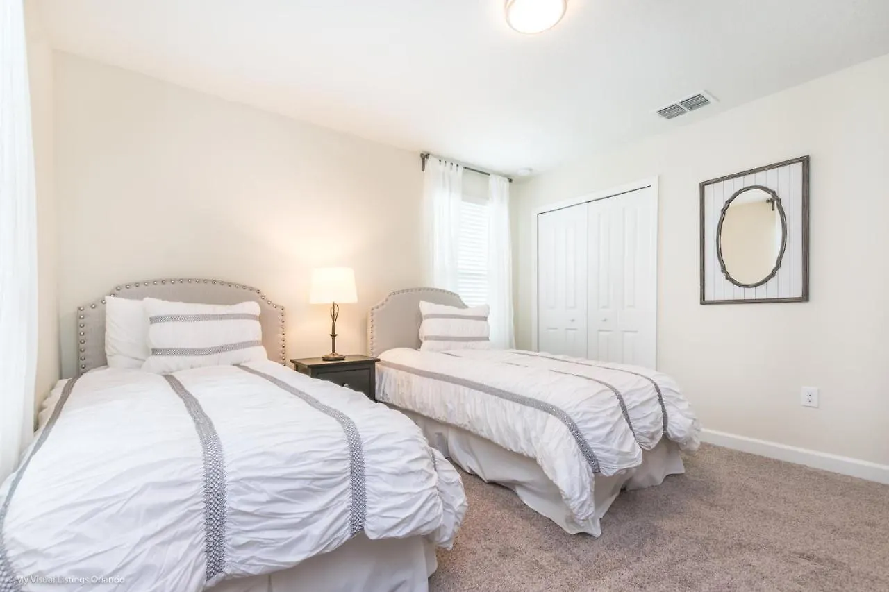 1501Mc Amazing Champions Gate 8 Bedroom 5 Bed Davenport United States